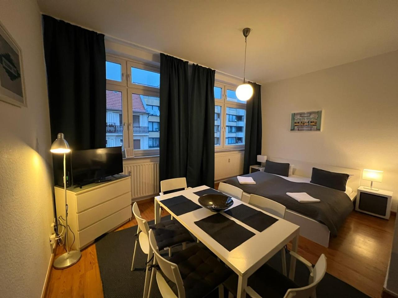 Apartment & Boardinghouse Berlin Friedrichshain-Kreuzberg Bagian luar foto