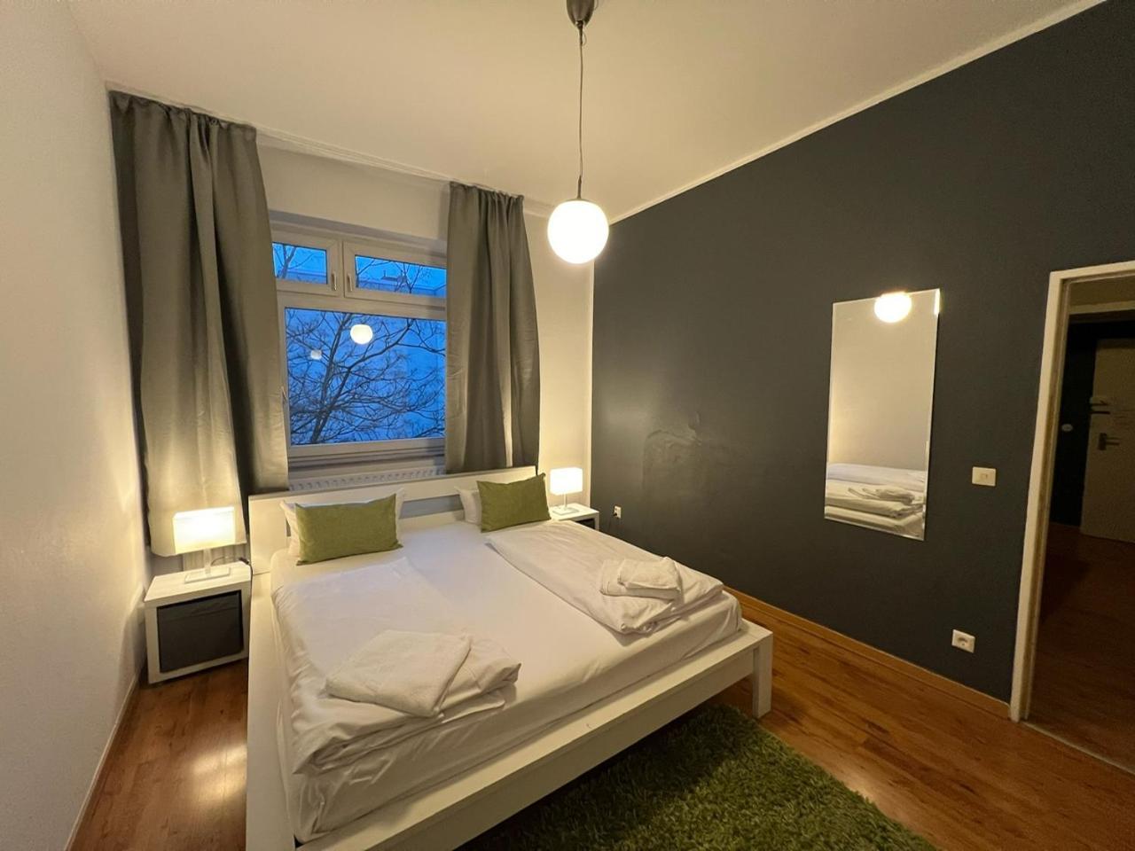 Apartment & Boardinghouse Berlin Friedrichshain-Kreuzberg Bagian luar foto